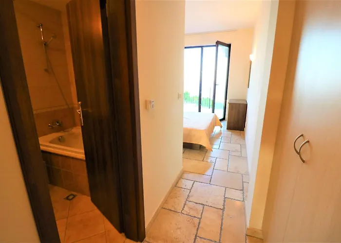 Daire Kaliakria Sea View